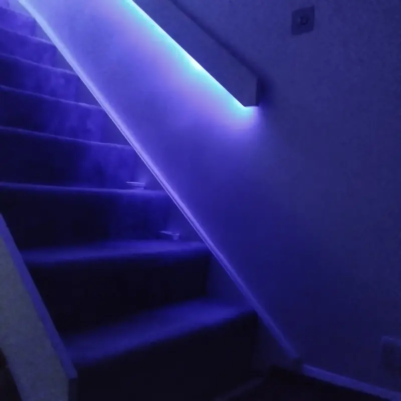 Thermal photo of a room ceiling, showing heat losses